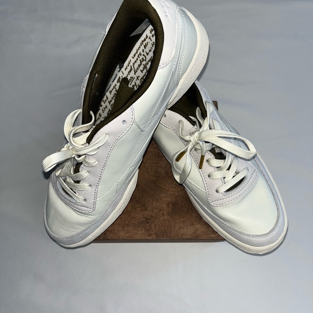 Reebok Jazerai x Club C 85 'It's A Man's World' EH0396